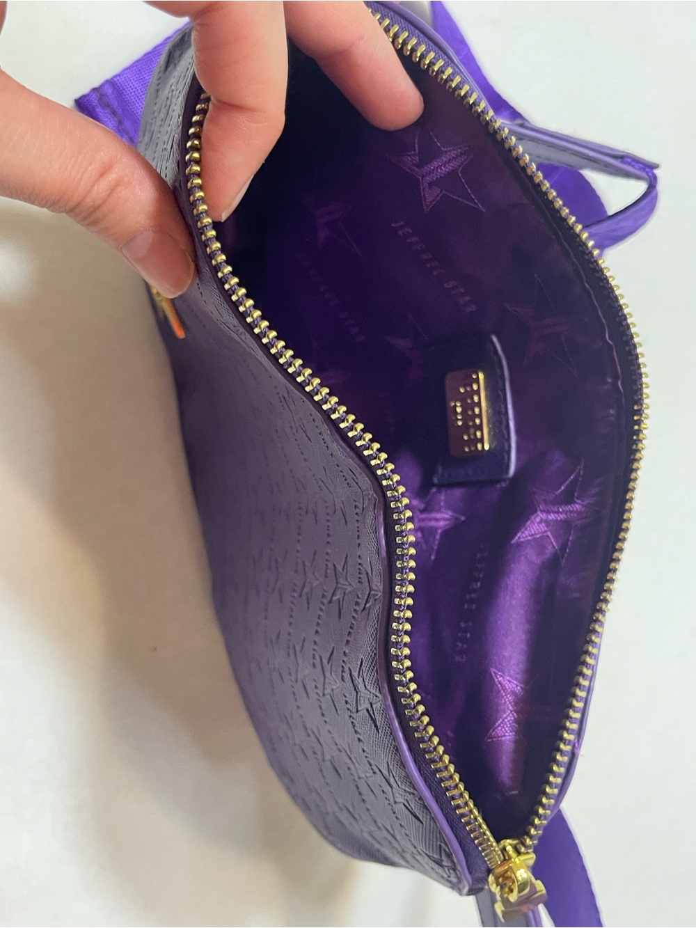 Jeffree Star Purple Star Embossed Belt Bag Fanny Pack Crossbody - Picture 3 of 7
